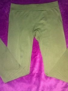 Olive green leggings